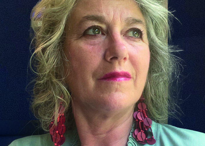 251112 Hendrien cmyk